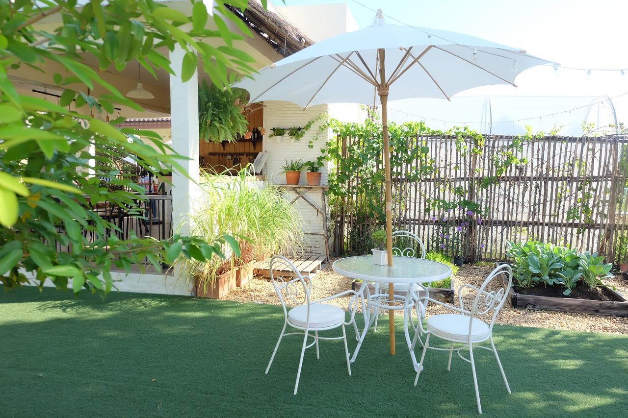 Sugar Beat Hotel Pattaya Exterior foto
